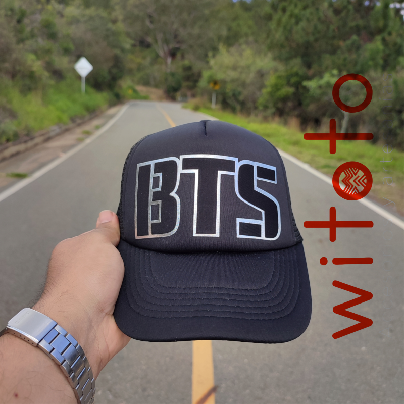 GORRA BTS NEGRA